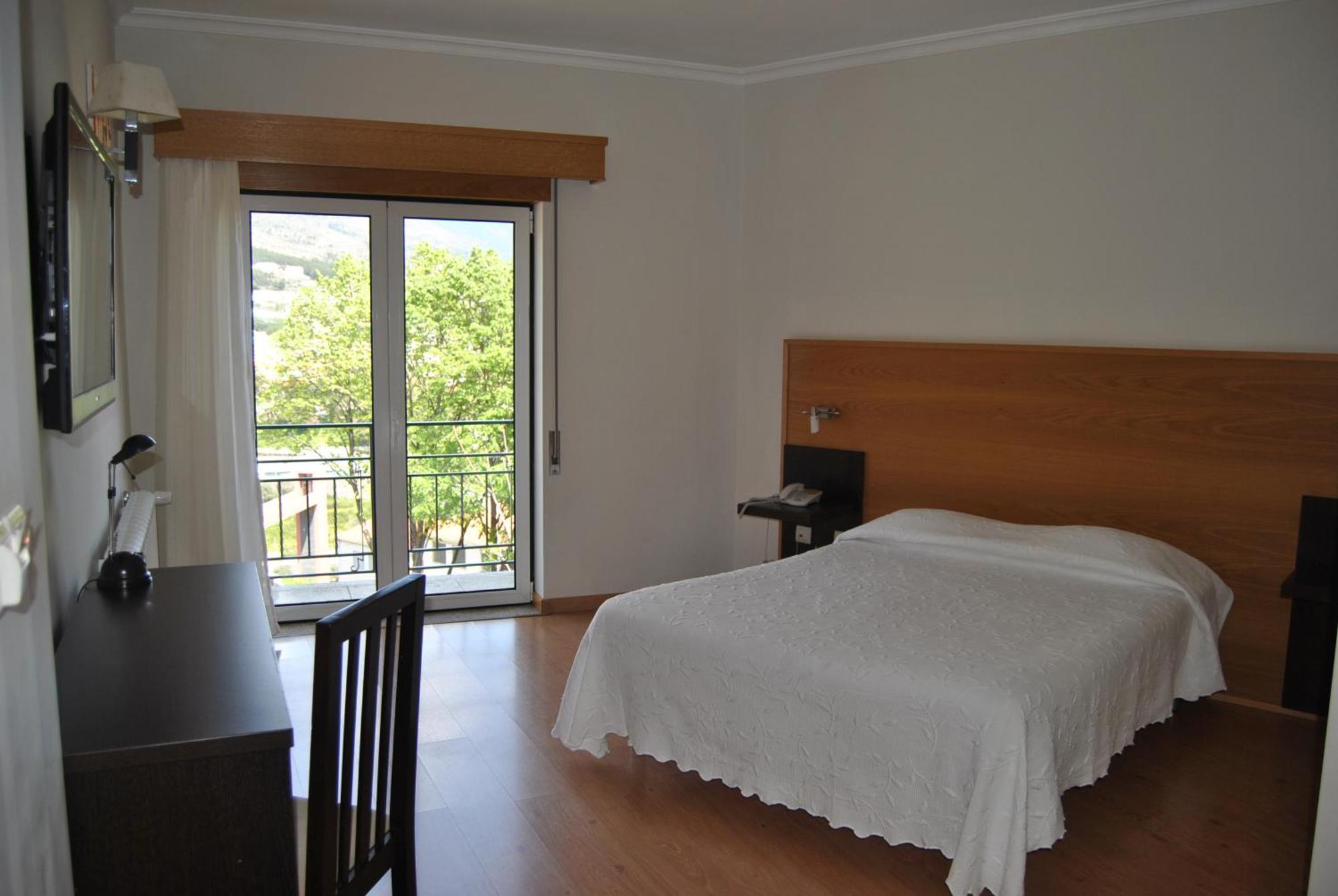 Hotel Covilha Jardim ห้อง รูปภาพ