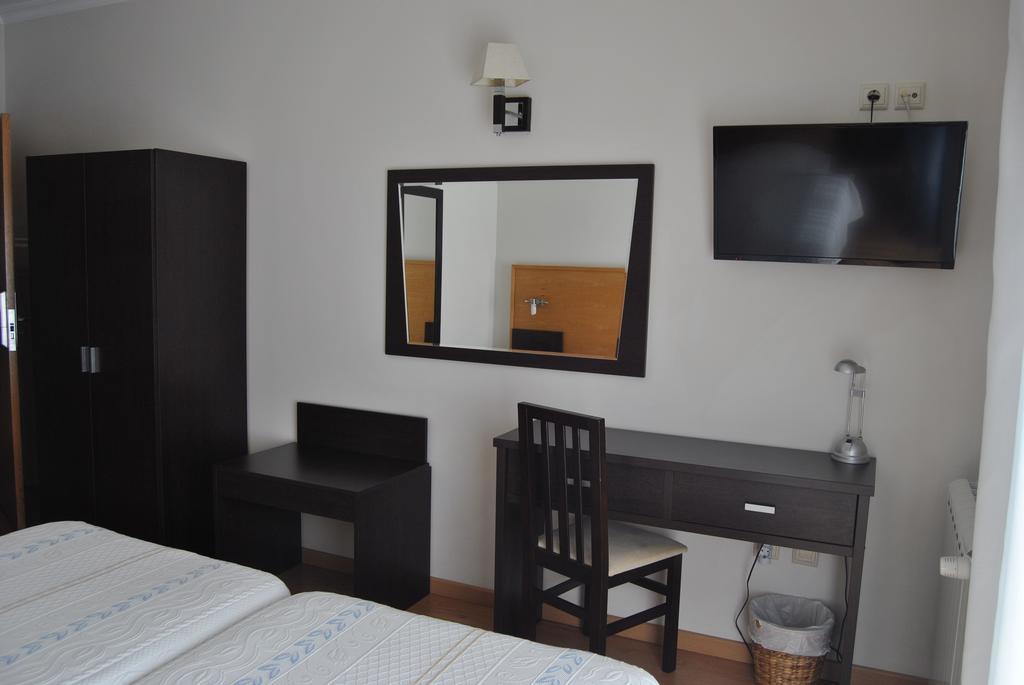 Hotel Covilha Jardim ภายนอก รูปภาพ