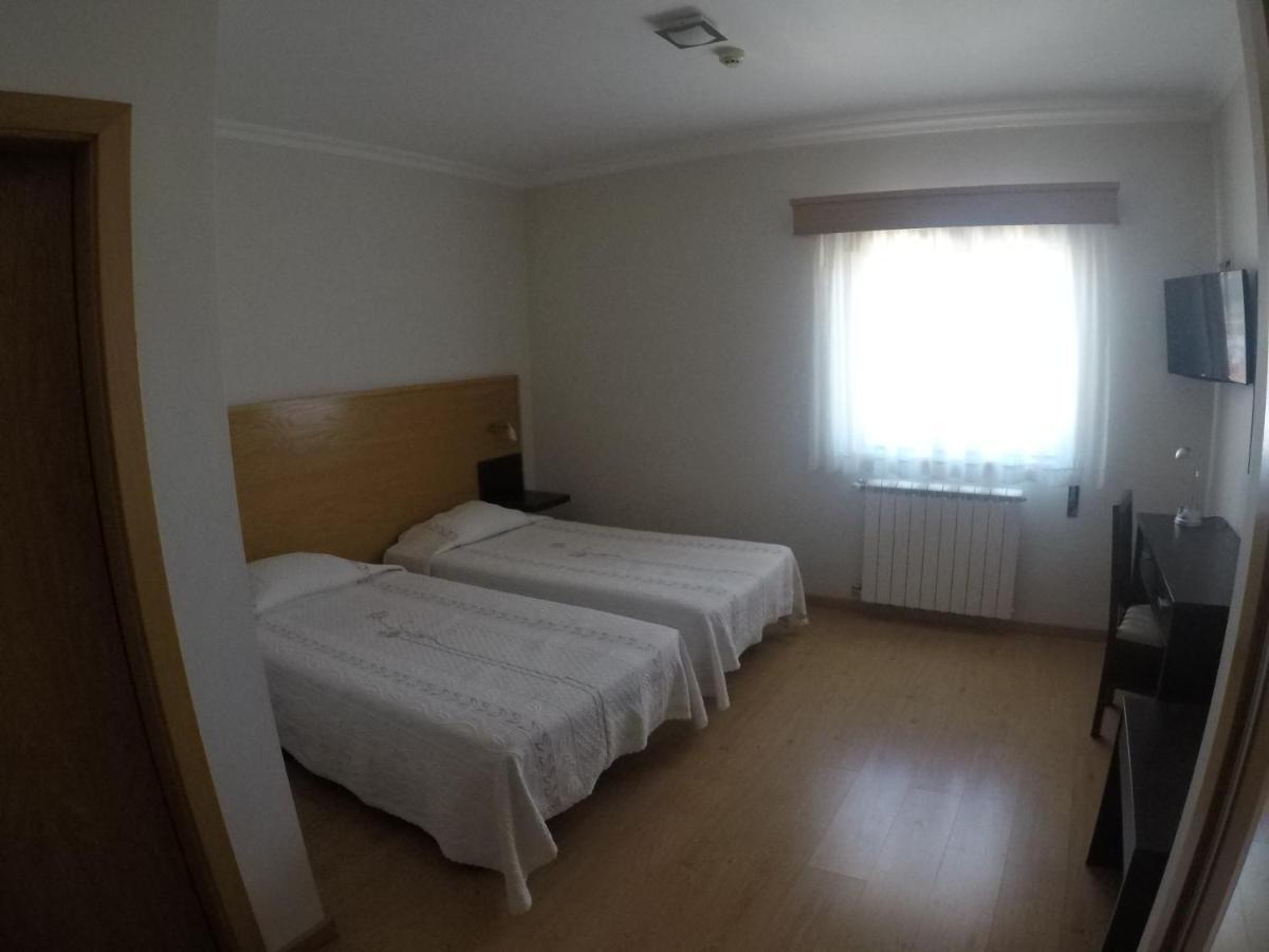 Hotel Covilha Jardim ภายนอก รูปภาพ